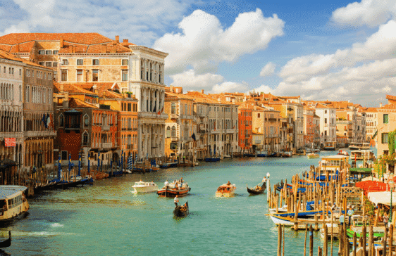 clients enjoying their honeymoon in Italy planned by jek travels