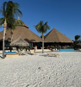 Luxury resort vacation curated by travel agent – JEK Travels